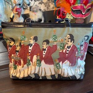 EUC VINTAGE 1990s handbag featuring an embroidered and beaded design of Italian